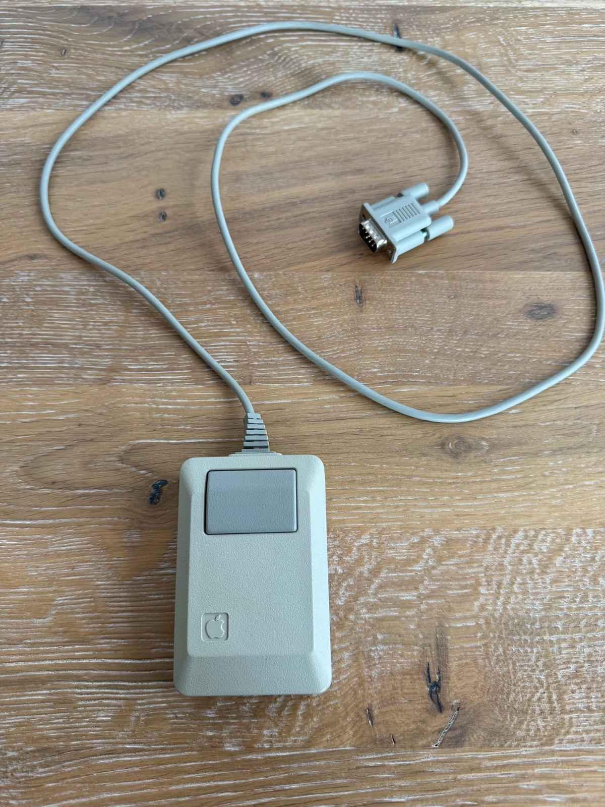 Apple Macintosh M0100 Mouse Platinum Color TESTED WORKING