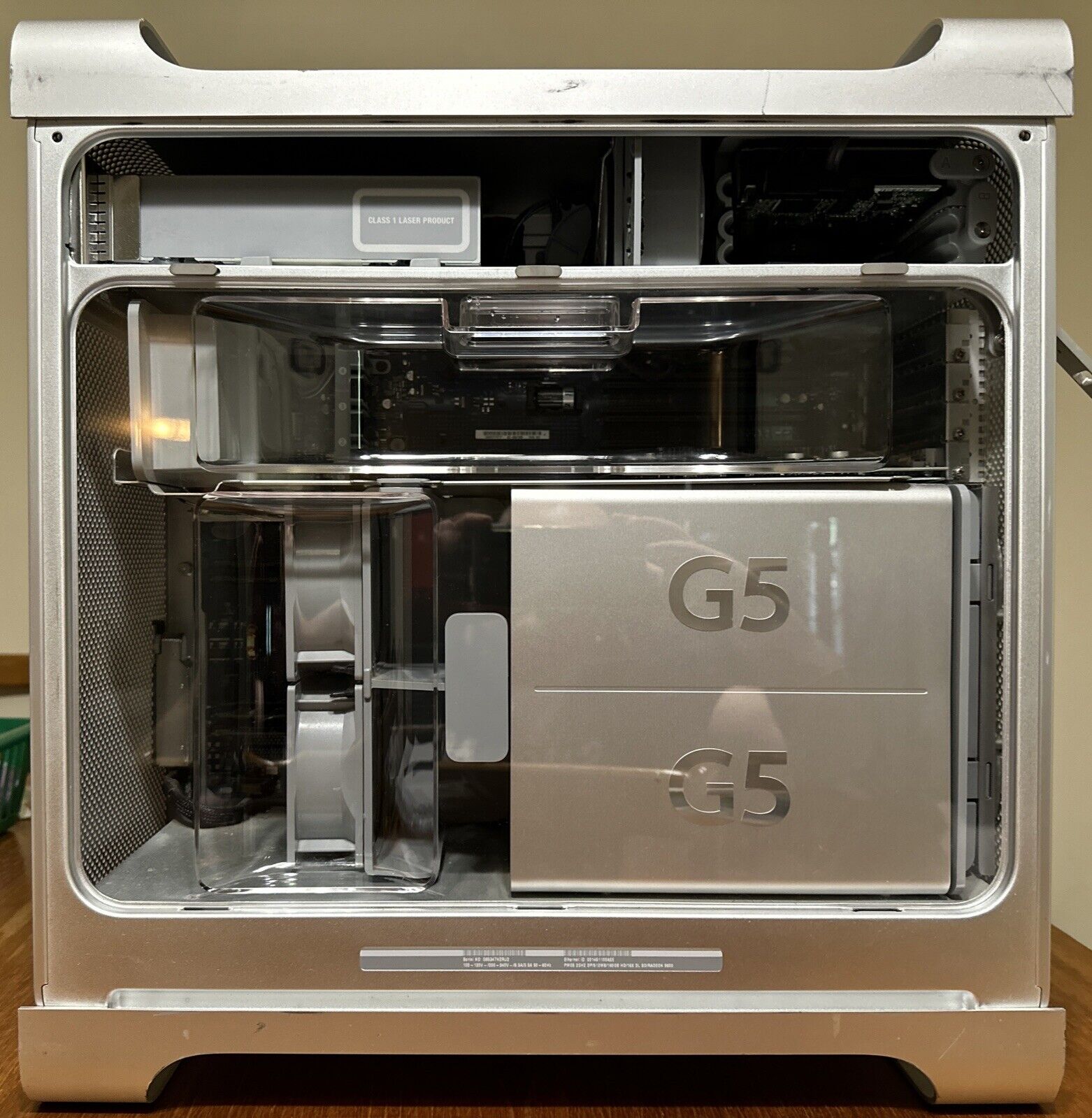 Apple Power Mac G5 Dual 2GHz. 4GB RAM, 150GB HHD, OSX 10.5