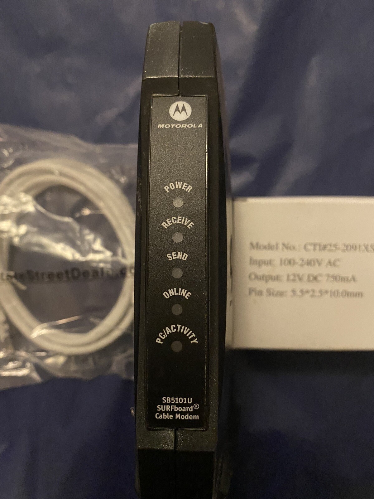 Motorola SURFboard Cable Modem Model: # SB5101U  With Power Cord and cable new
