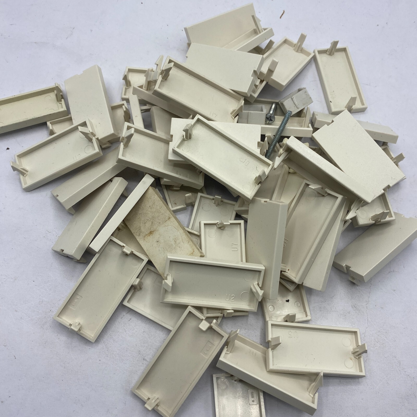 LOT OF 50 - Dual Blank Insert for Network Wall Plate - Ivory - Snap-In ✅