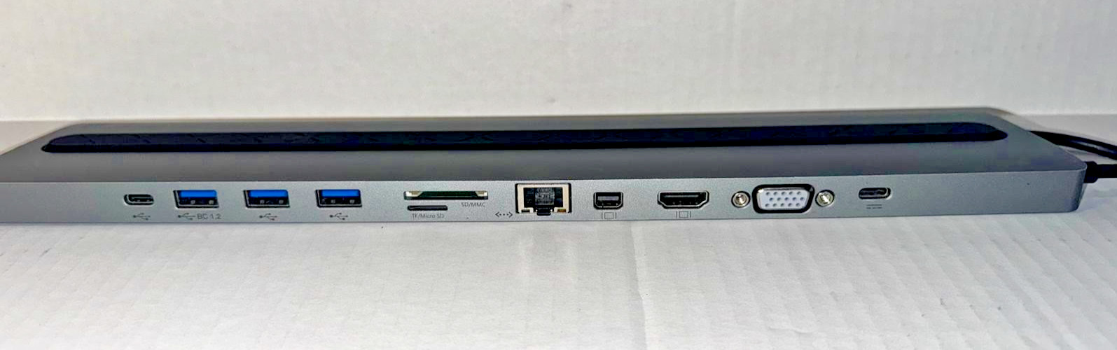 IOGEAR, GUD3C35 USB-C Laptop Docking Station with Power Delivery 3.0