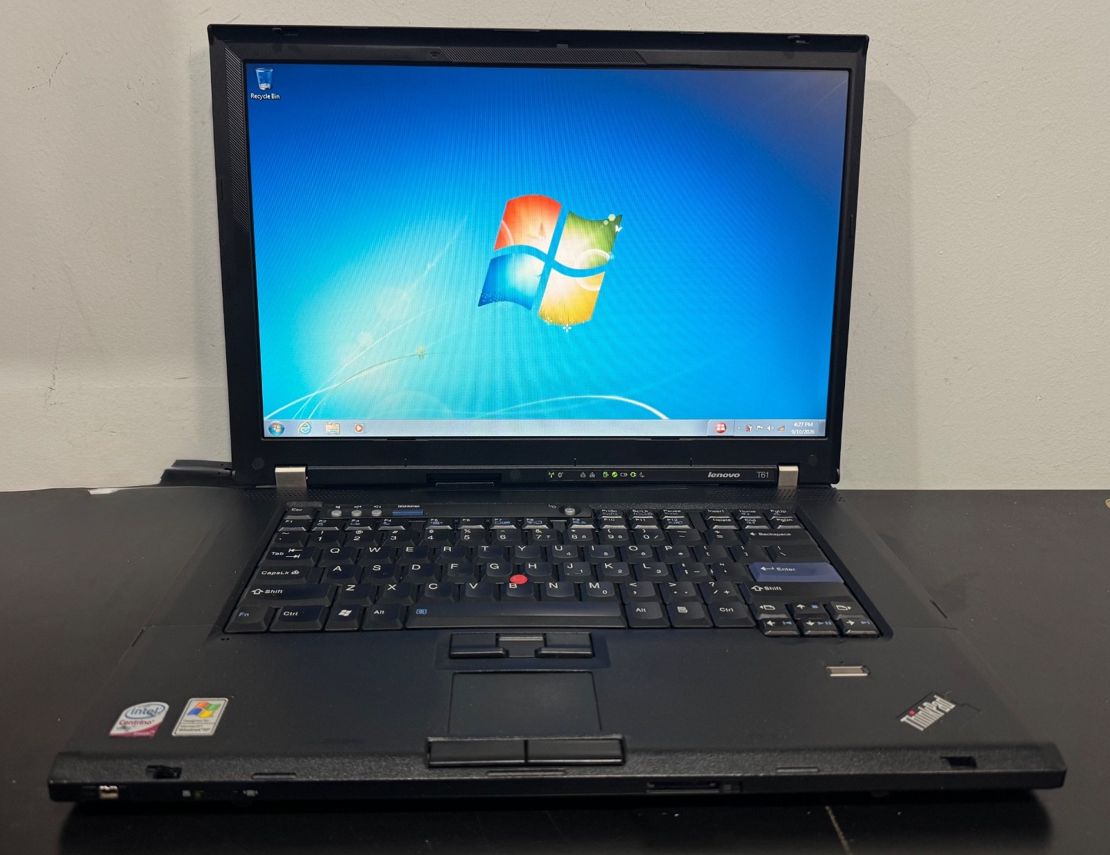Lenovo ThinkPad T61 Intel Core 2 Duo T7300 2.00GHz 2GB 250GB Laptop DVD Win 7 (A