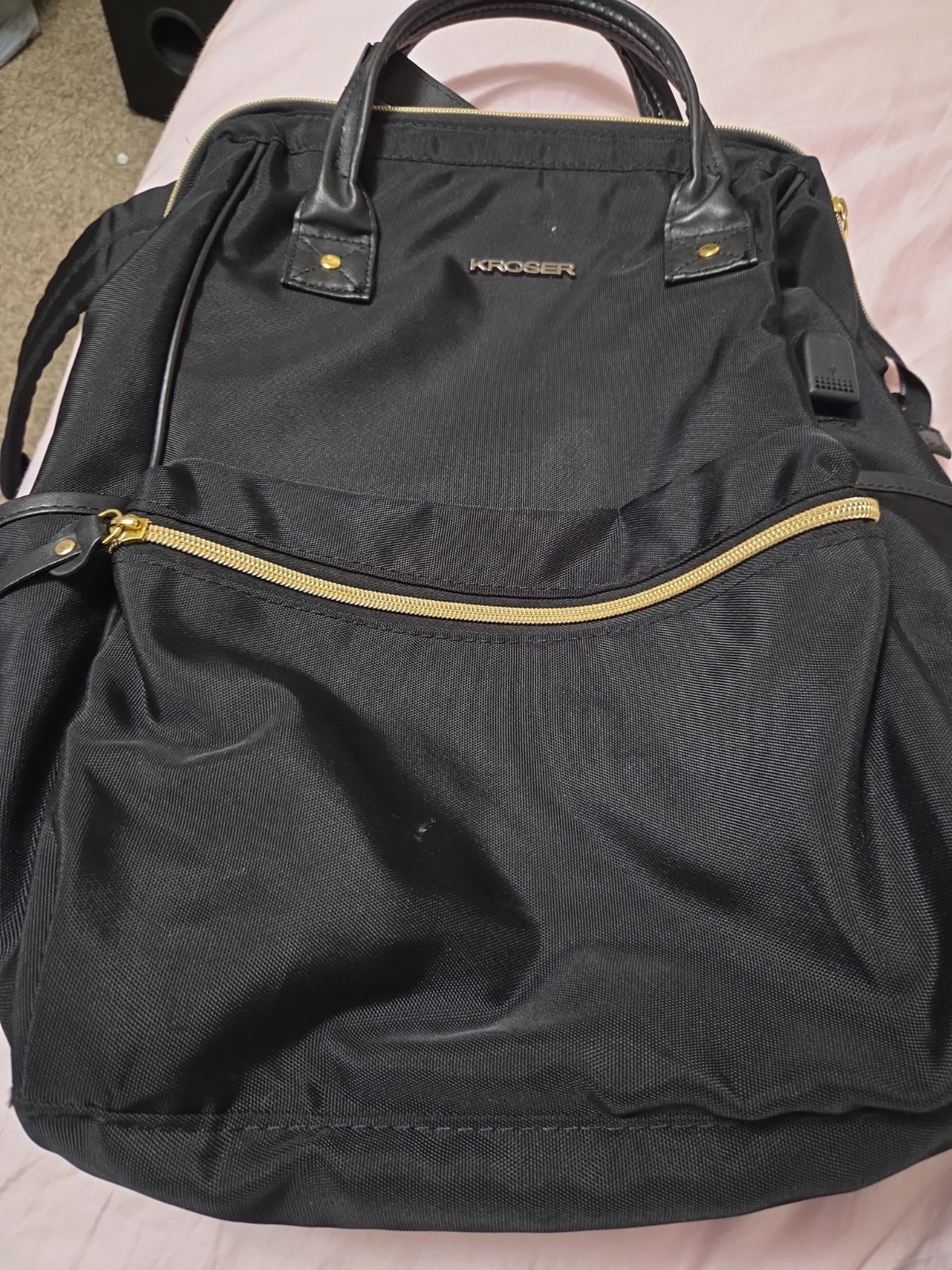 Kroser Laptop 14.1 Inch Black Backpack With USB Port School Stylish Bag Computer