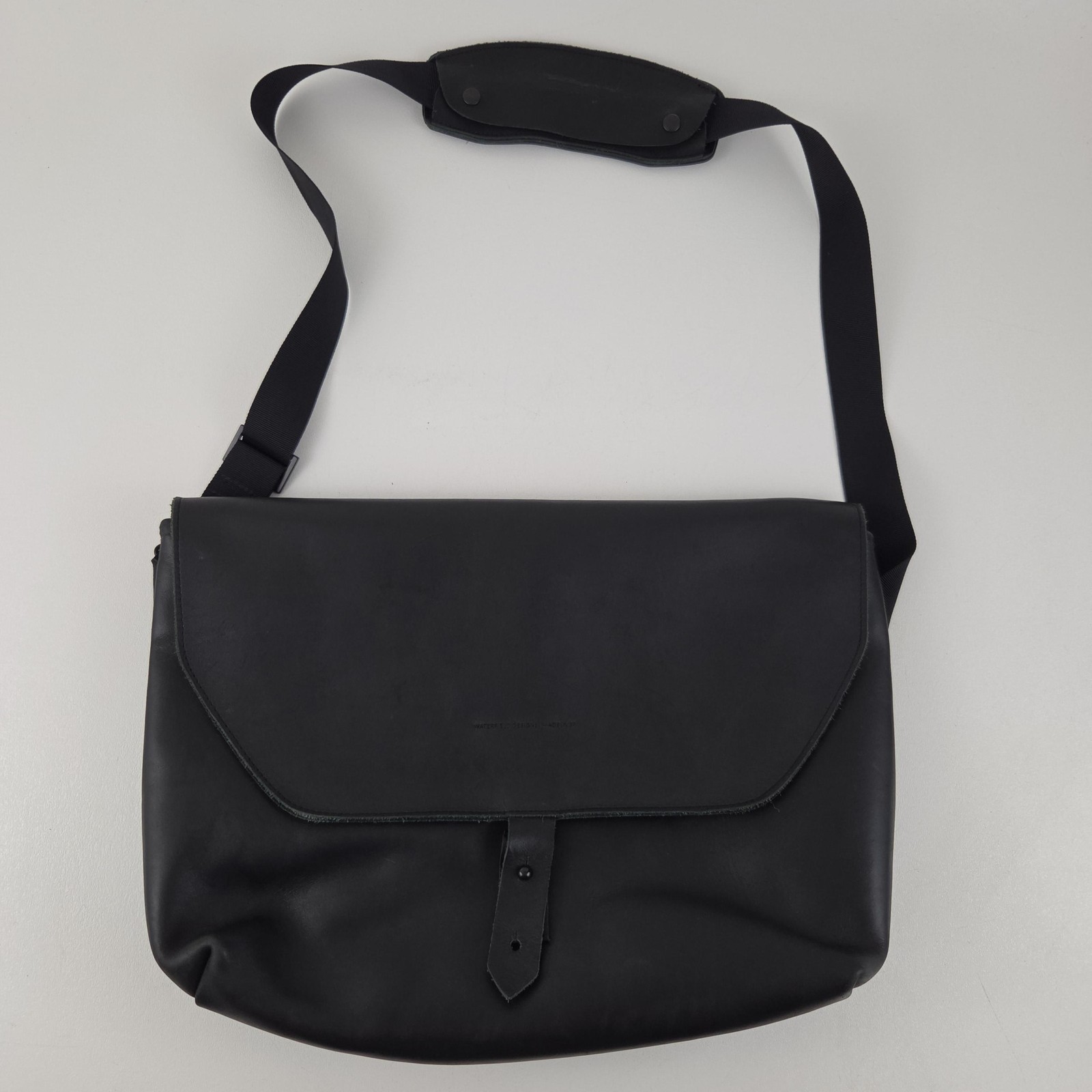 WaterField Designs Leather Laptop Messenger Bag Black Padded Made In SF USA