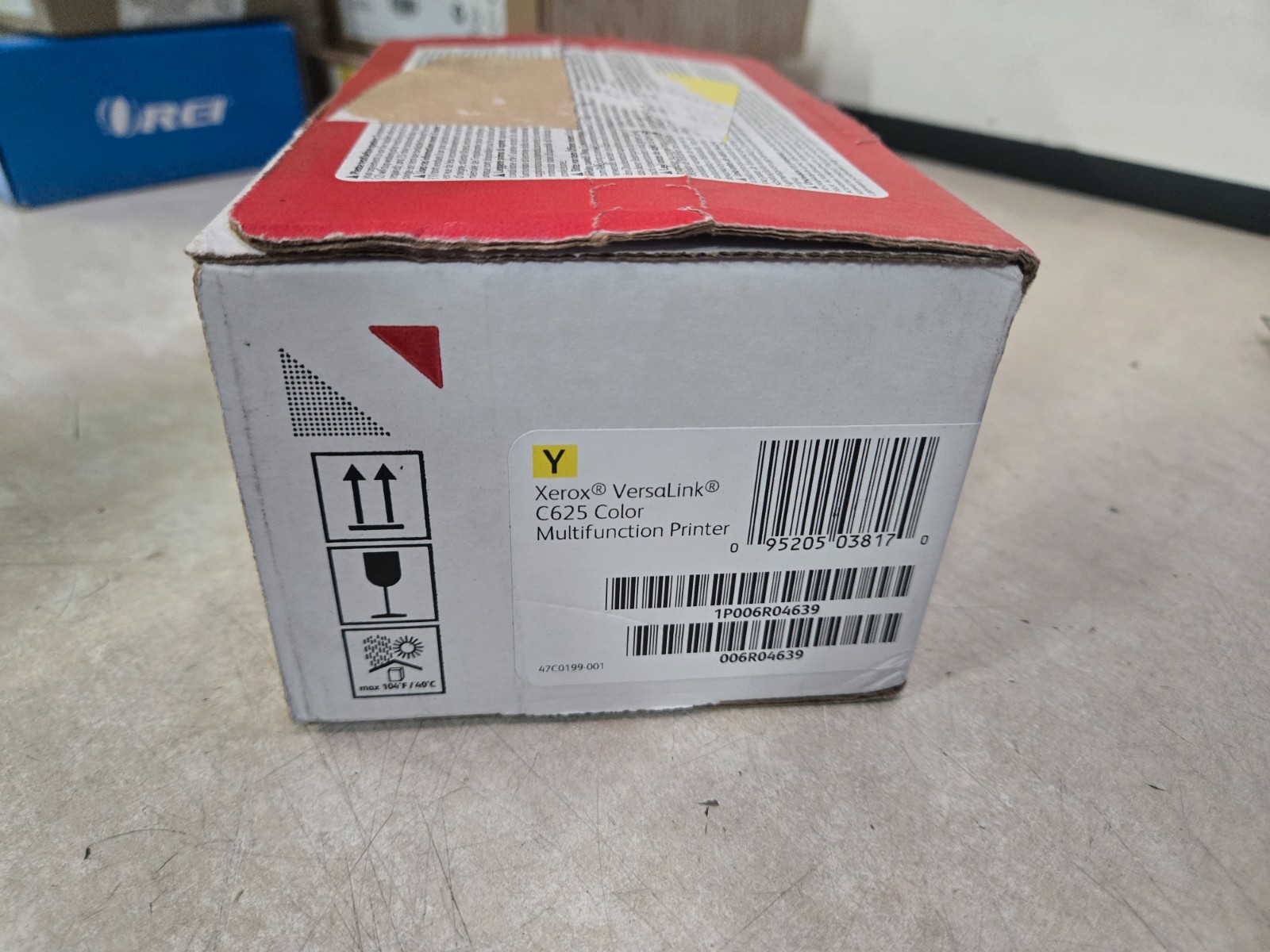 Genuine Xerox 006R04639 Yellow High Yield Toner Cartridge Factory sealed