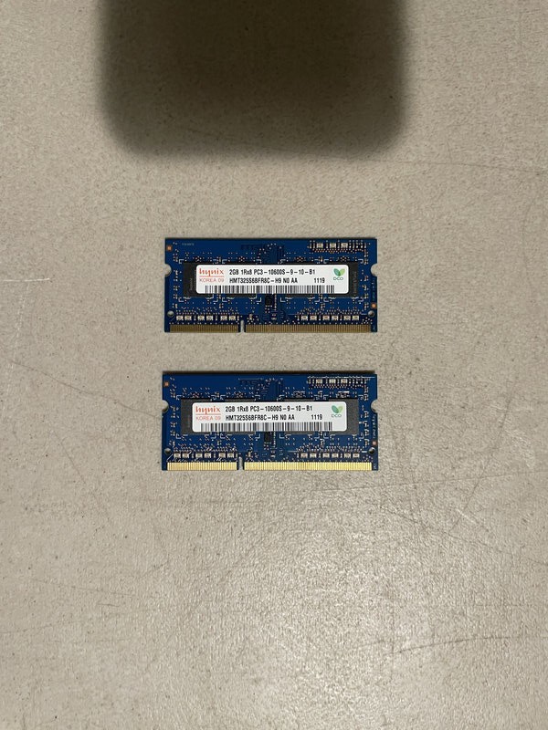2-HYNIX 2 GB 1Rx8 PC3 10600S 9-10-B1 DDR3 Memory SODIMM NonProfit EDU ORG
