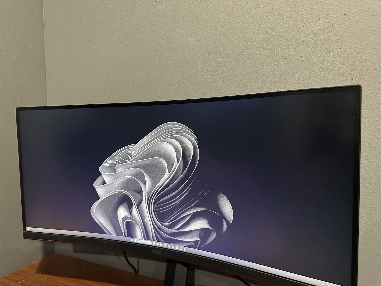 AOC CU34G2XP 34" 21:9 VA Curved Gaming Monitor 3440x1440 180Hz 1ms HDR 