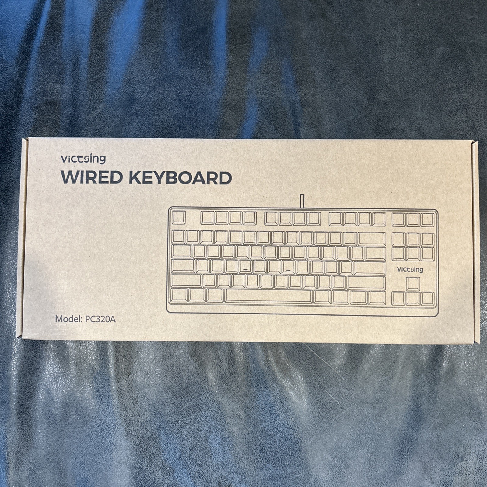 Victsing Wired Gaming Keyboard PC320A Black Clicky Mechanical Keyboard RGB Glow