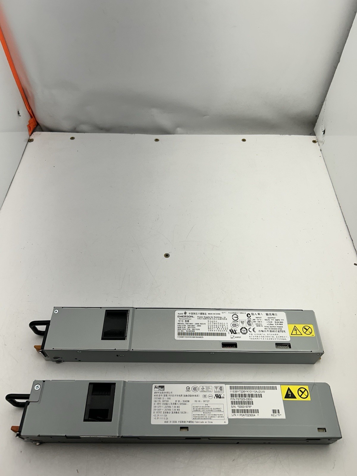 Emerson IBM X3650 7001484-J000 Rev R 7001484-J002 39Y7224 39Y7225 675W PSU PAIR