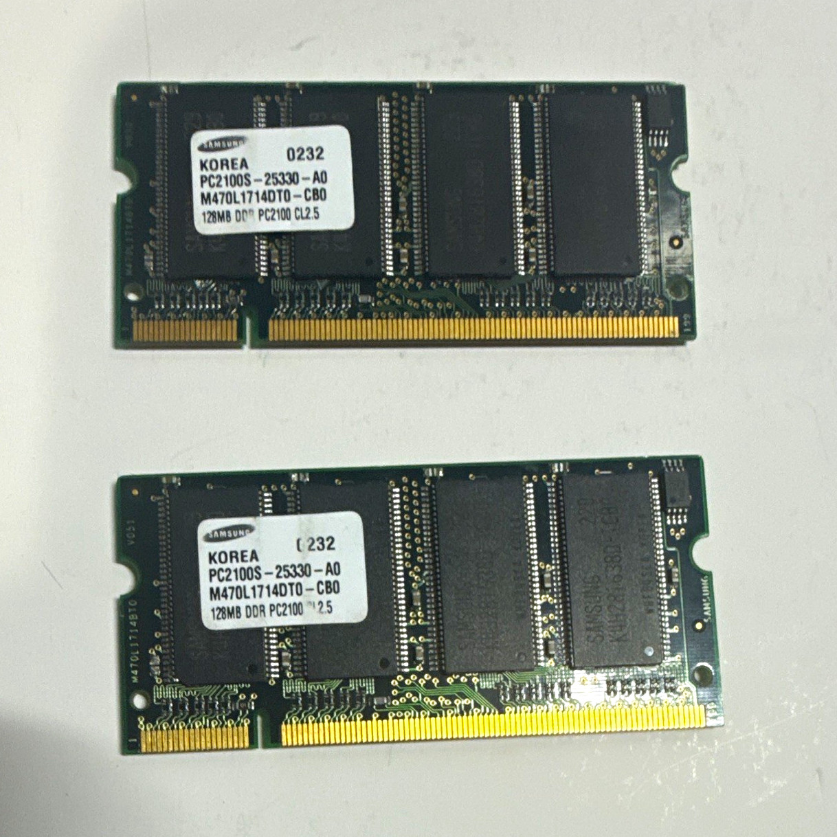 Samsung 256MB (2x128MB) DDR1 PC-2100 200-Pin SO-DIMM Laptop RAM