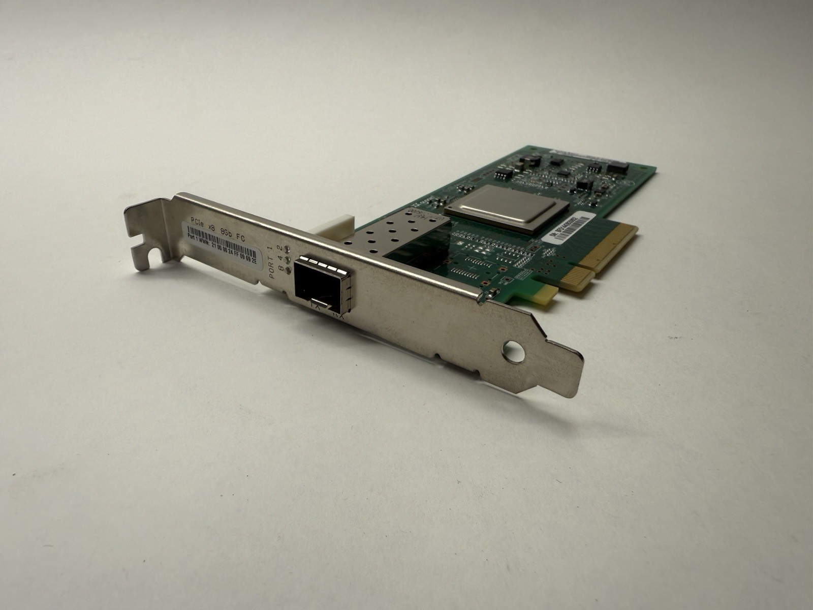 QLE2560 Lenovo IBM QLogic SanBlade 8Gb FC Single Port PCI-e HBA FH