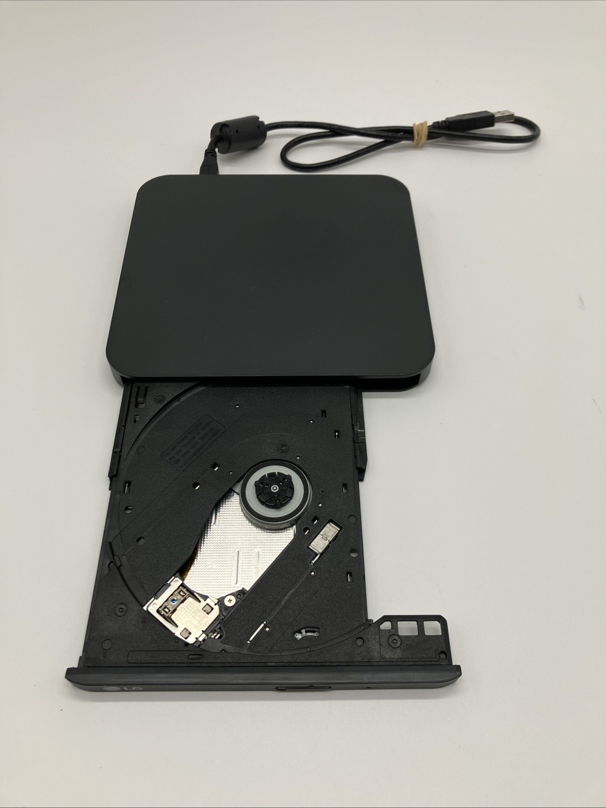 LG SP80NB80 Slim USB-Powered Portable External DVD/CD Writer 8x PC/Mac Tested