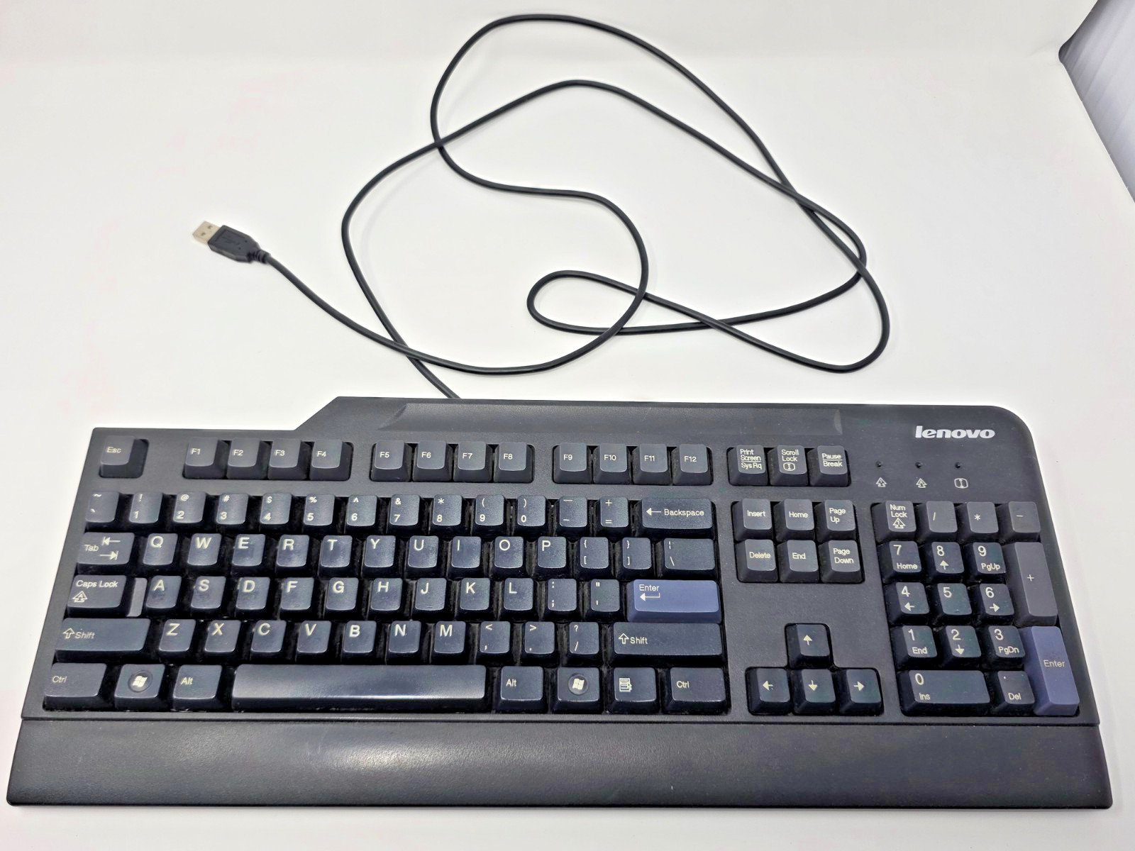 Lenovo SK-8825 41A5289 USB Wired Keyboard Black Full Size w/ Palm Rest Tested