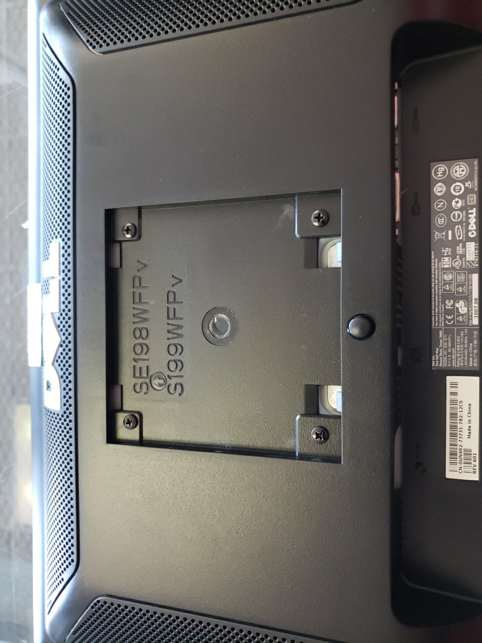 Dell Model SE198WFP 19” Flat Screen with stand power cord 