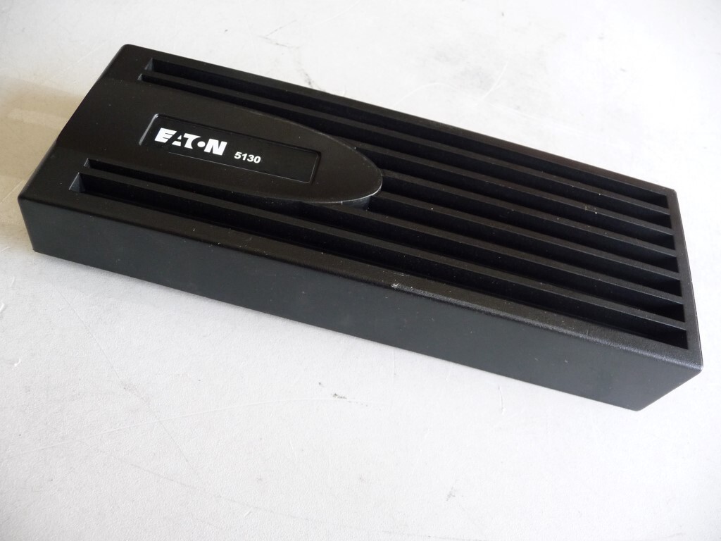 AU SELLER EATON 5130 BLACK PLASTIC FACEPLATE BEZEL UL 94 5VB  IN EXCELLENT COND.