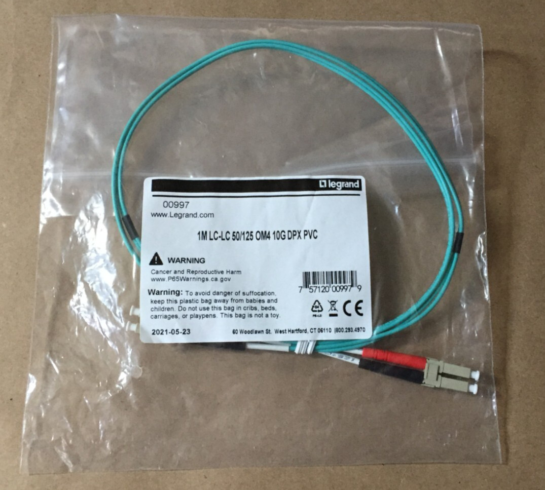 Legrand C2G 00997 1M (3.28ft) LC-LC 10Gb OM4 DUPLEX Multimode Aqua Fiber Cable