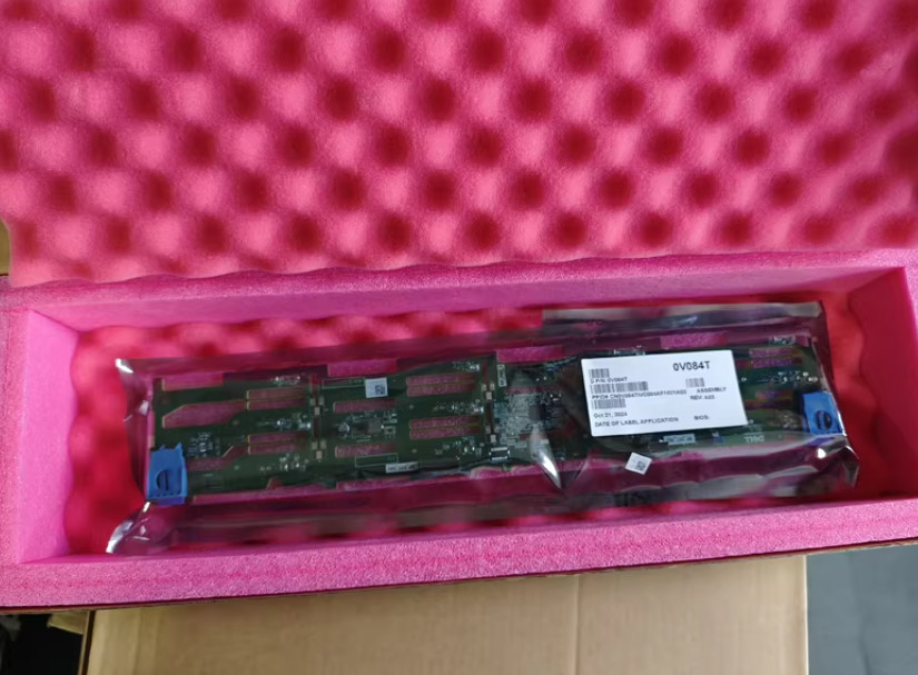 New Dell Dell, original R750 R7525 3.5 * 12 hard disk backplane, server V084T