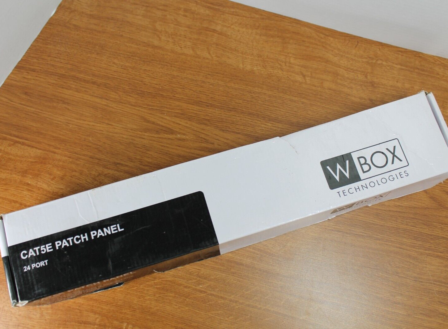 WBox Technologies - CAT 5E 24-port Patch Panel - 19" 1U Rackmount OE-C5EPP24 NEW