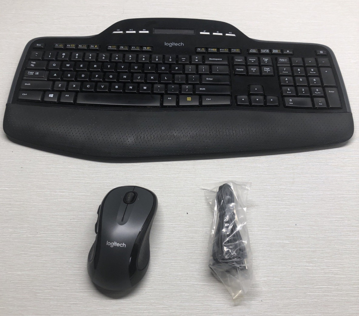 Logitech MK710 Wireless Keyboard Mouse Combo (K700+M705 w/ Unifying Receiver)