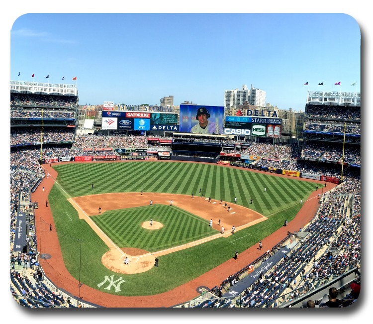 Yankee Stadium in New York - Mouse Pad / PC Mousepad - Baseball Sports Fan Gift
