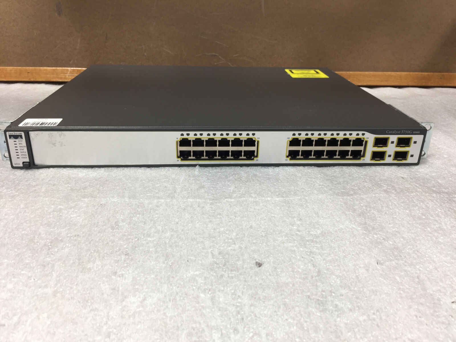 Cisco Catalyst WS-C3750G-24TS-S1U V03 Mountable 24 Port Gigabit Network Switch