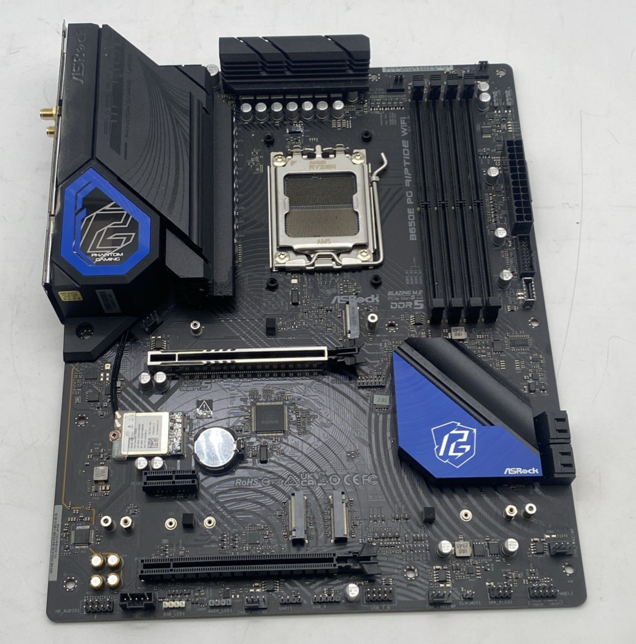 ASROCK B650E PG Riptide WiFi Desktop Motherboard Socket AM5 For AMD B650