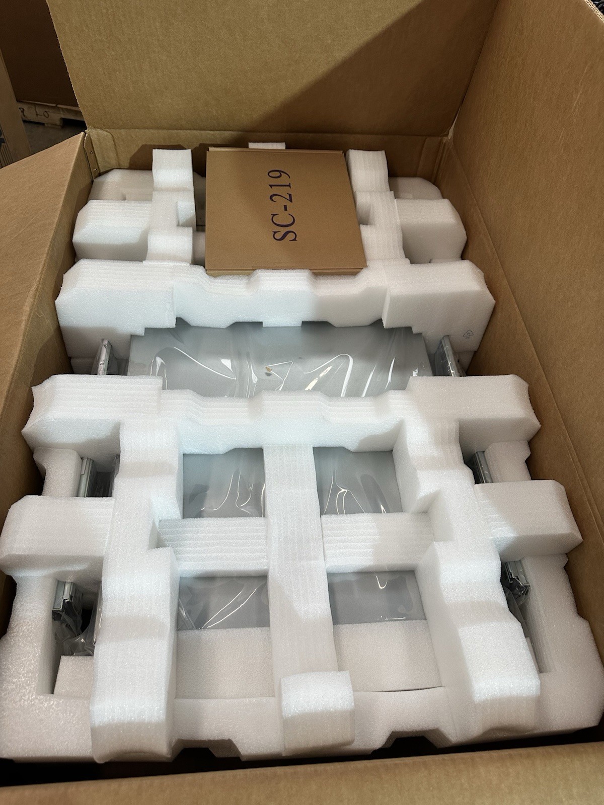 Supermicro  CSE-219 Server X9DRW-7TPF 32GB RAM/ 2X INTEL Processors / NO HD