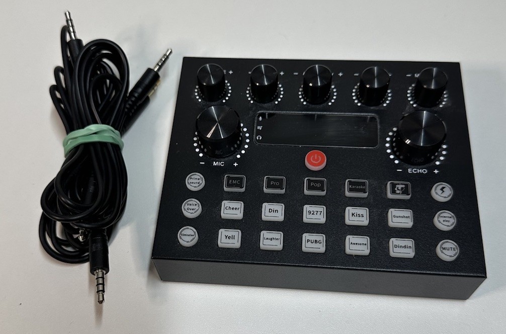 Squarock V8s Sound Card with Cables But NO Power Cord