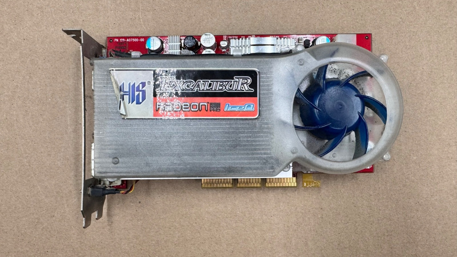 ATI Radeon 9800 Graphics Card 128 MB AGP PN 109-A07500-00 w/ HIS Excalibur Ice Q