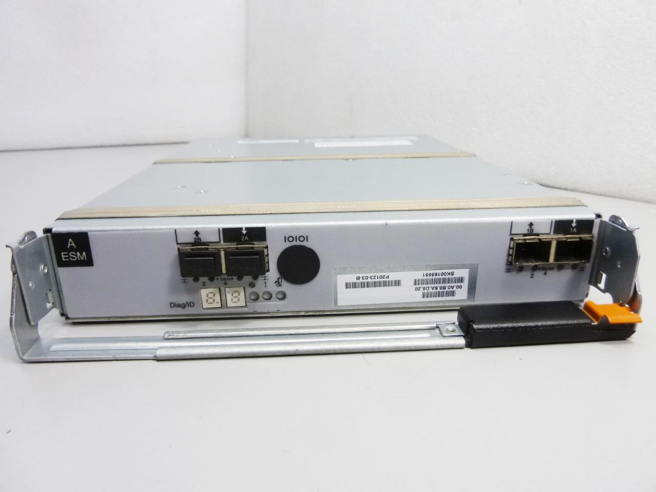 IBM 59Y5445 DS5020 / EXP520 ESM Expansion Drive Module I/F-1 59Y5276 877336-001