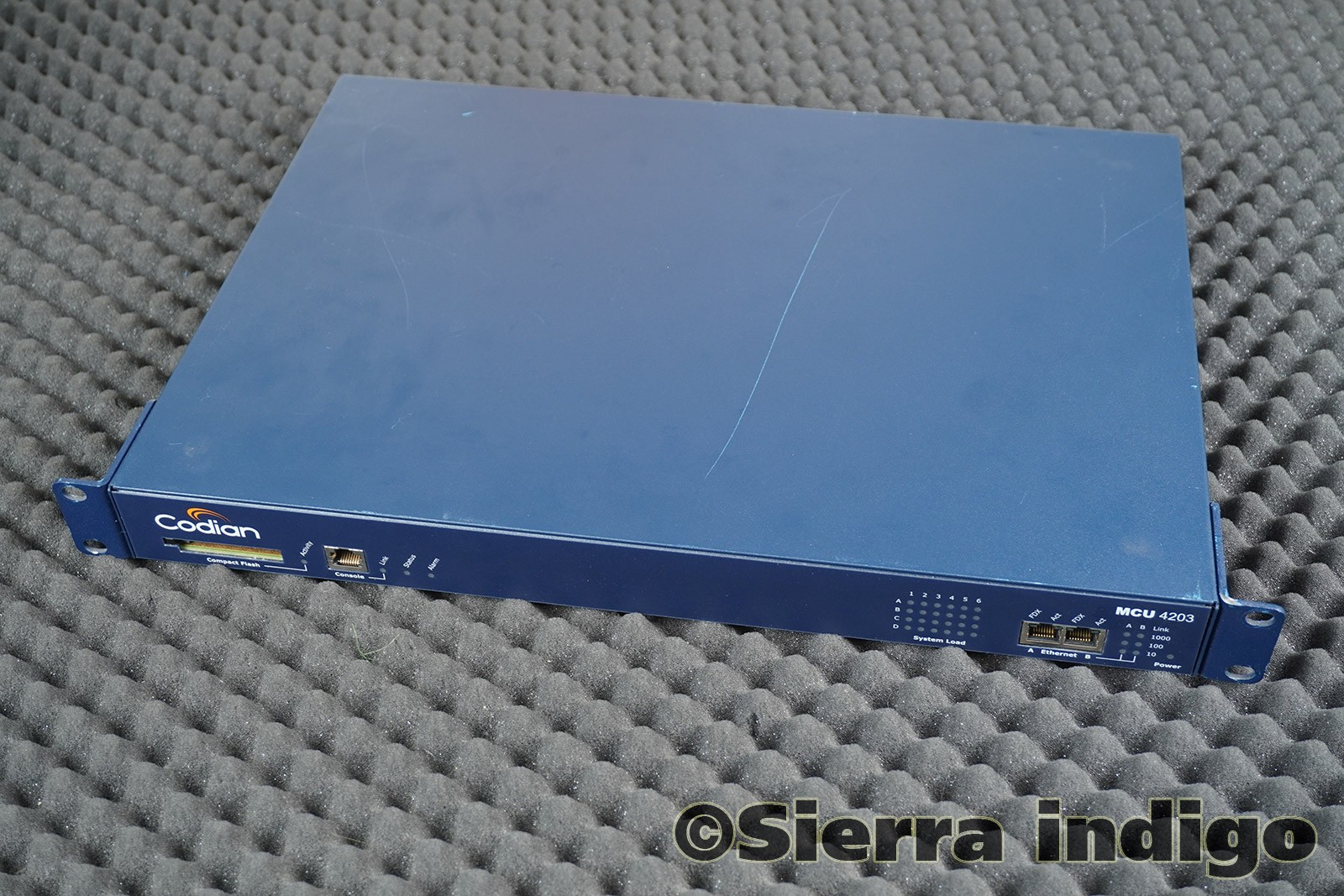 Codian MCU 4203 88-4203-03 with Rack Mount Brackets
