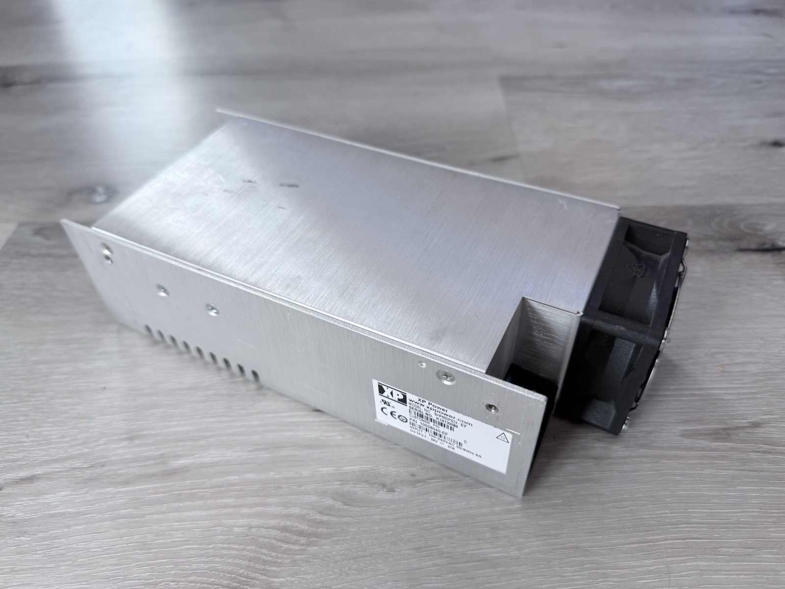 XP Power 24V 27A PSU Power Supply SHP650PS24-EF Switching Mode