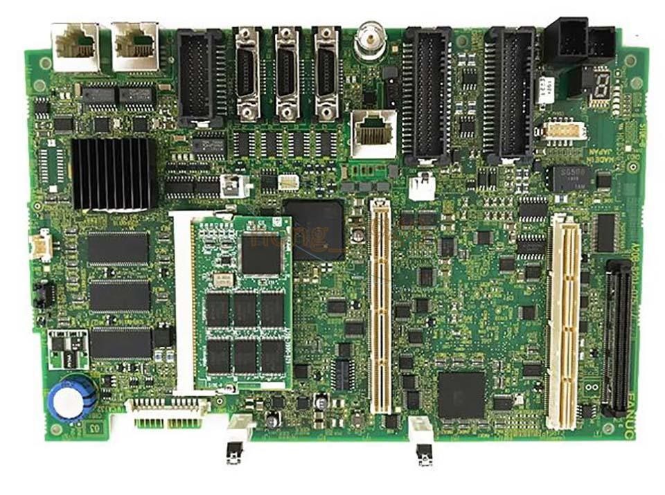 ONE NEW FANUC ROBOT CIRCUIT BOARD A20B-8201-0752 fedex or DHL