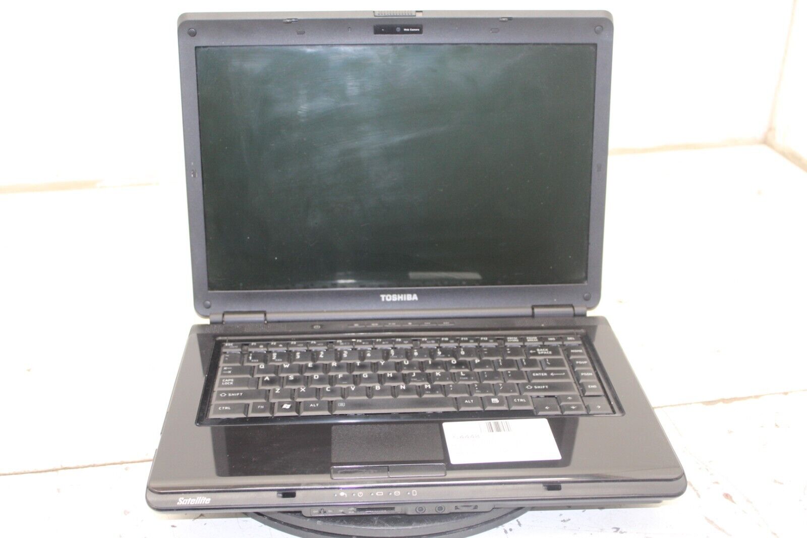 Toshiba Satellite L305-S5875 Laptop Intel Pentium Dual Core 3GB Ram No HDD/Batt