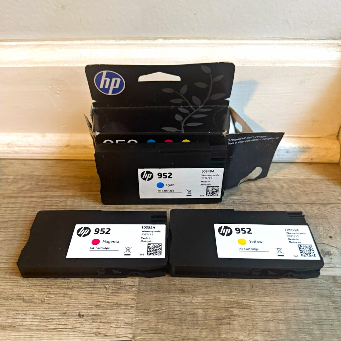 HP 952 Genuine Original Inkjet Ink Cartridges CMY 3-Pack L0S49A L0S52A