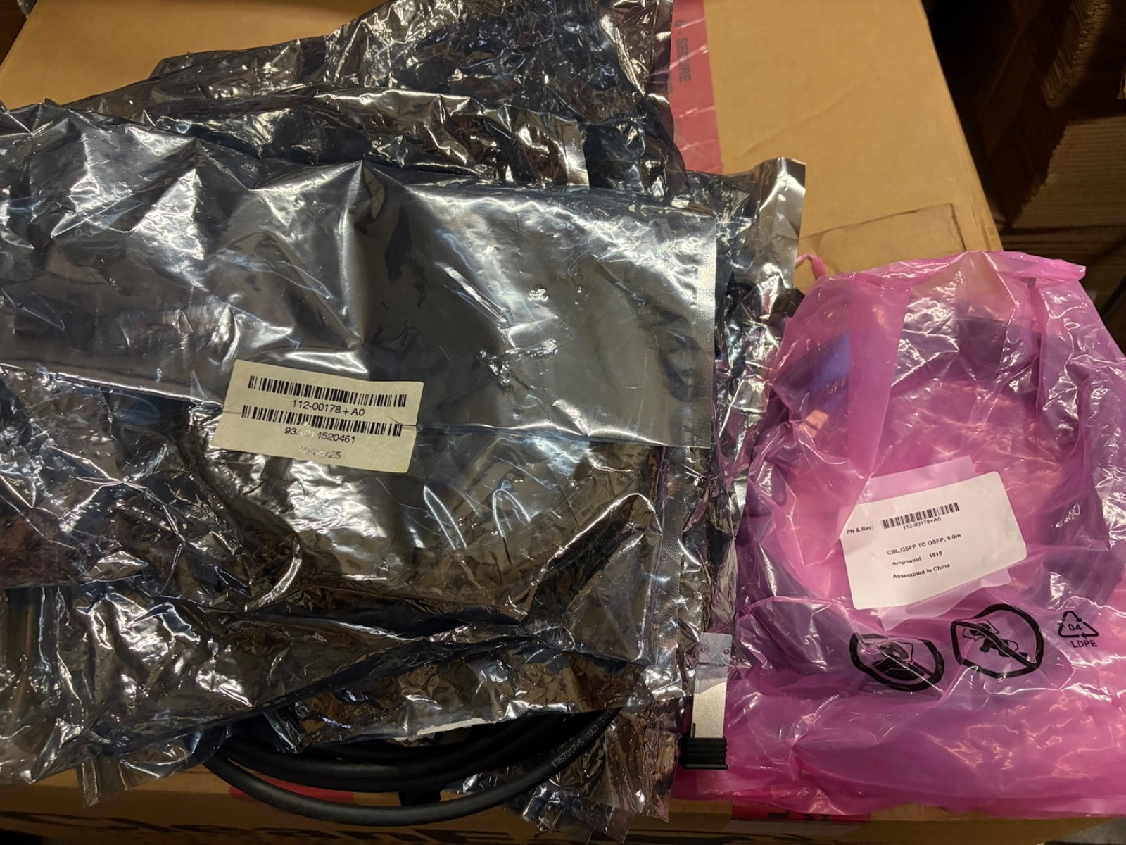 Lot of 18 Netapp X6559-R6 Shelf to Shelf QSFP to QSFP 5M Cables 112-00178