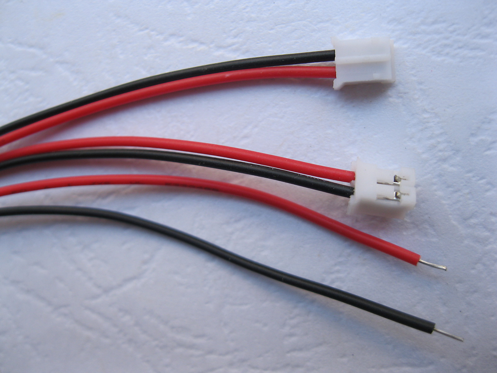 250 pcs PH Pitch 2.0mm 2 Pin Polarized Connector with 26AWG 20cm Leads Cable New