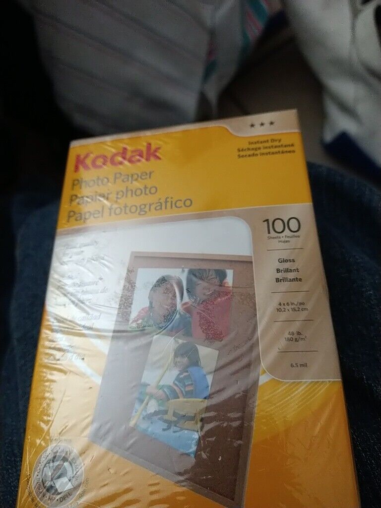 KODAK Photo Paper 100 Sheets Gloss 4 x 6 Inches Instant Dry New Sealed