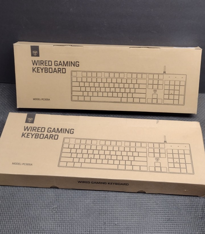 2 PK  PICTEK PC305A FULL SIZE RGB LIGHT UP WIRED GAMING KEYBOARD MECHANICAL NEW