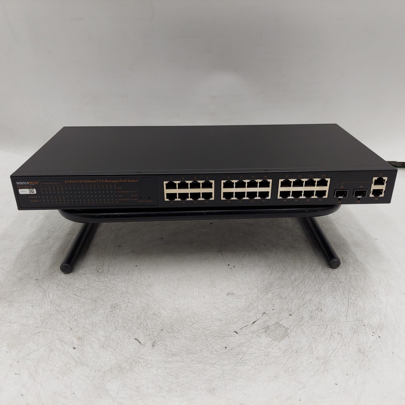 SignaMax 065-7726SPoE 24-Port 10/100BaseT/TX Stackable Managed PoE Switch