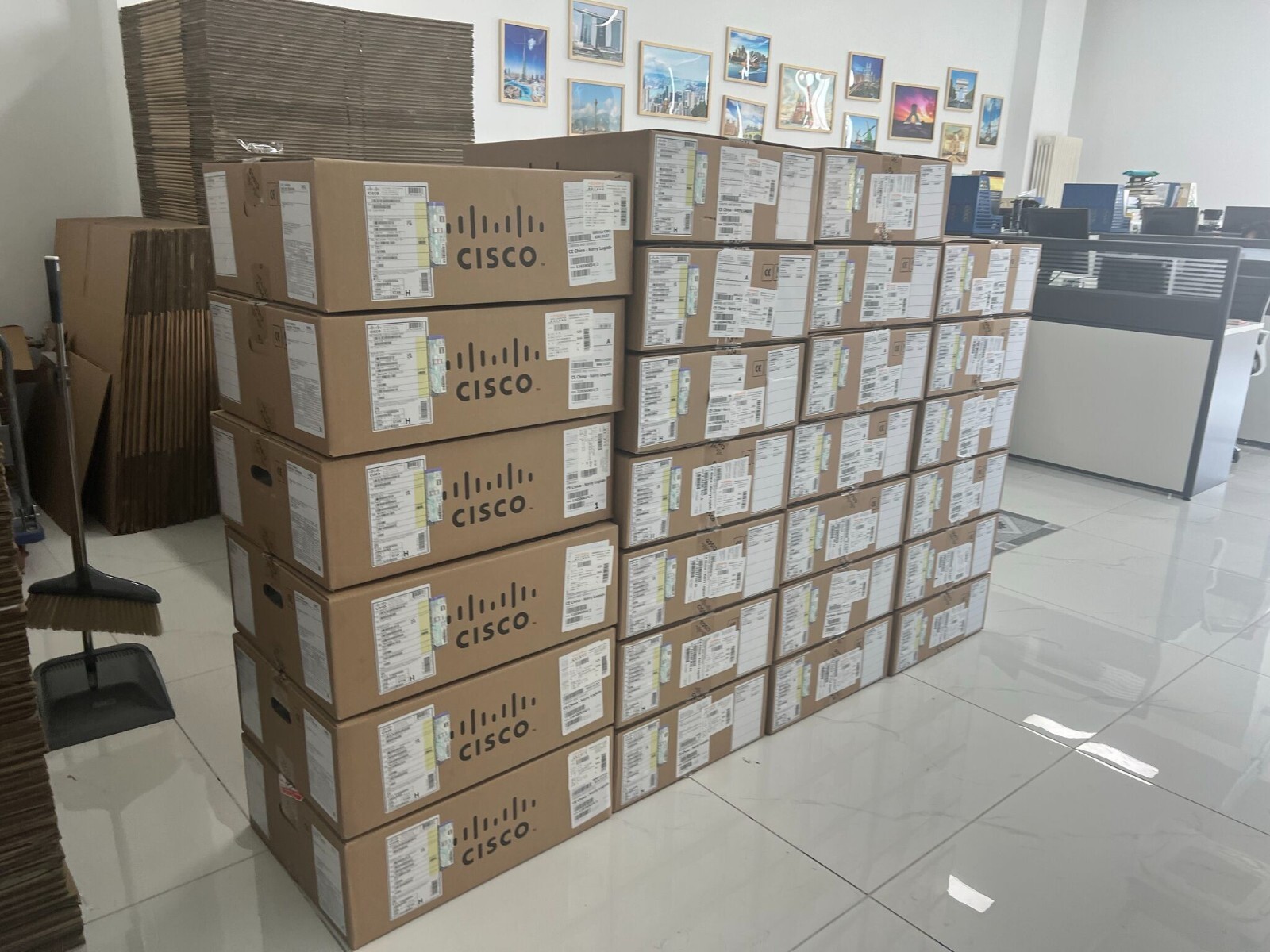 Cisco C1200-24P-4X network switch Managed L2/L3 Gigabit Ethernet (10/100/1000)