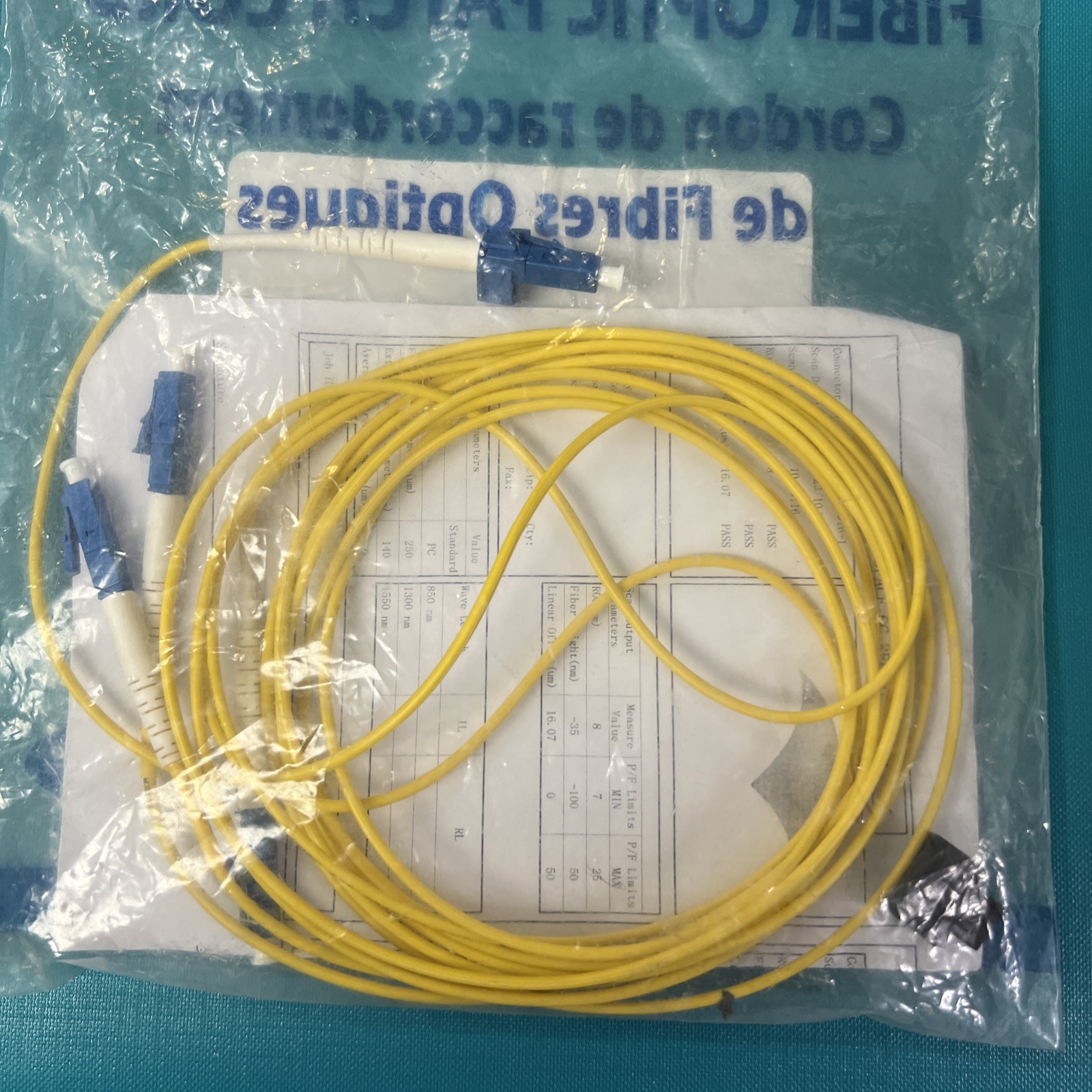 Wirewerks , CPC-HELCBLCB-002 , Fiber Optic Patch Cable,single mode, 2M