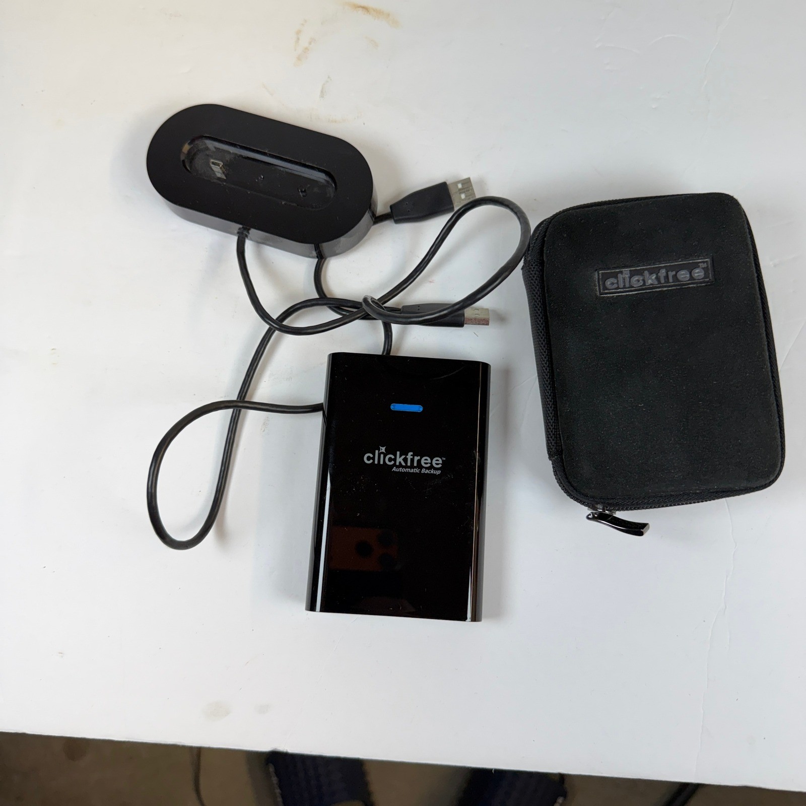 Clickfree Automatic Backup External Hard Drive Black with Dock and Case