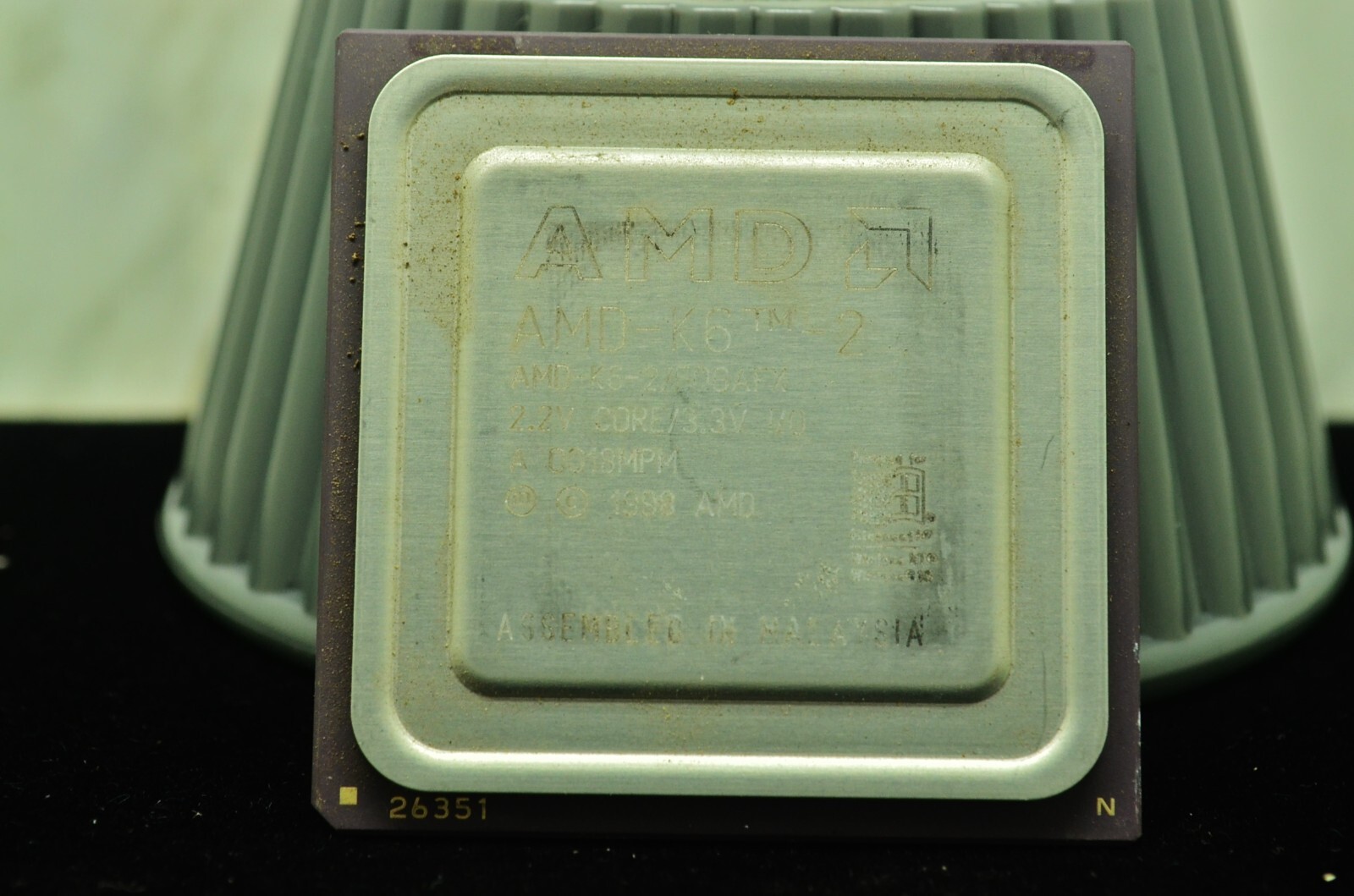 AMD-K6-2 500AFX 2.2V CORE/3.3V I/O CPU Computer Chip