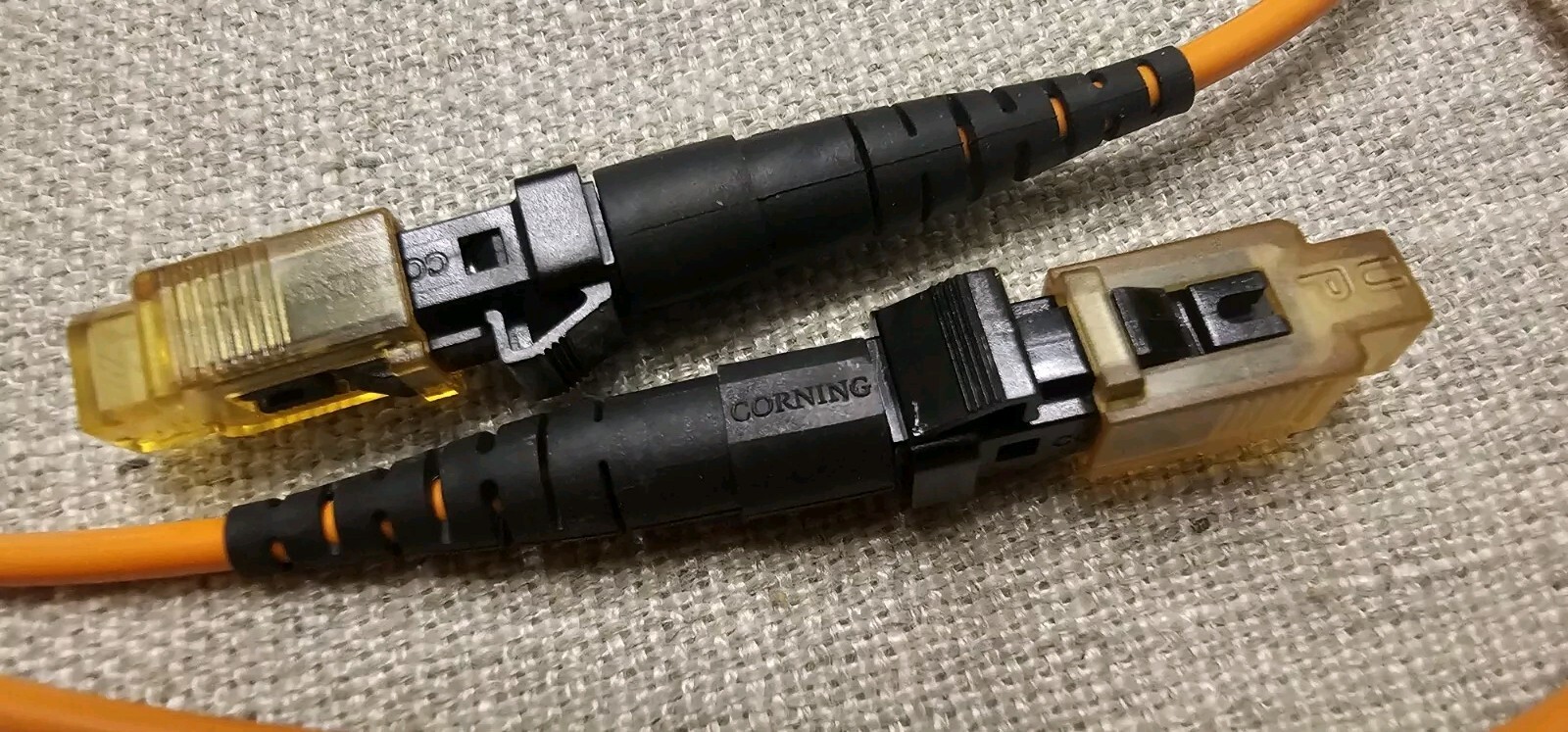 3M Fiber Optic Cable 3 Meters Corning MTRJ-MTRJ Duplex Multimode 50/125 Gold F/F