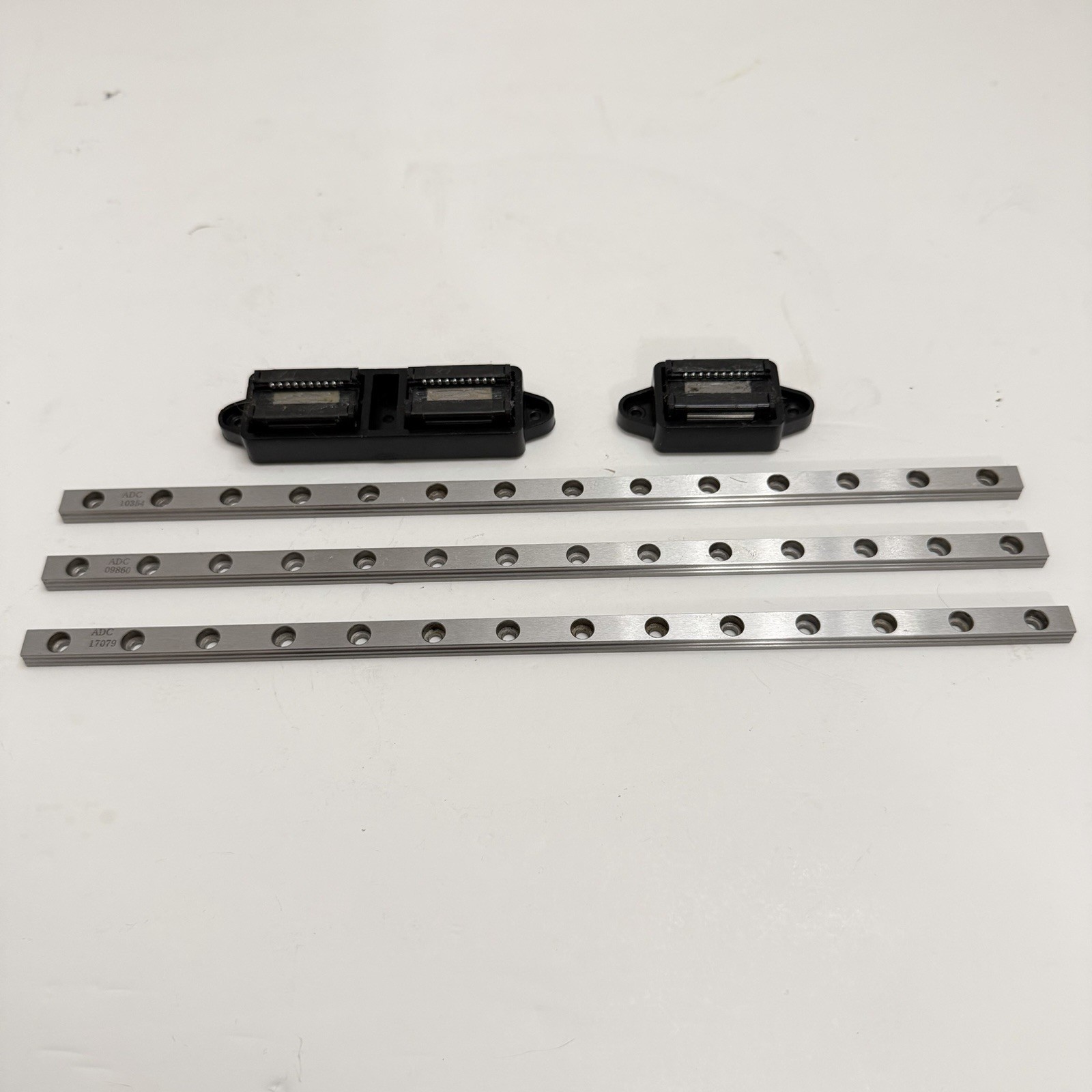 MakerBot Replicator 5th Gen OEM X Y Linear Guide Rails & Bearing Blocks Set
