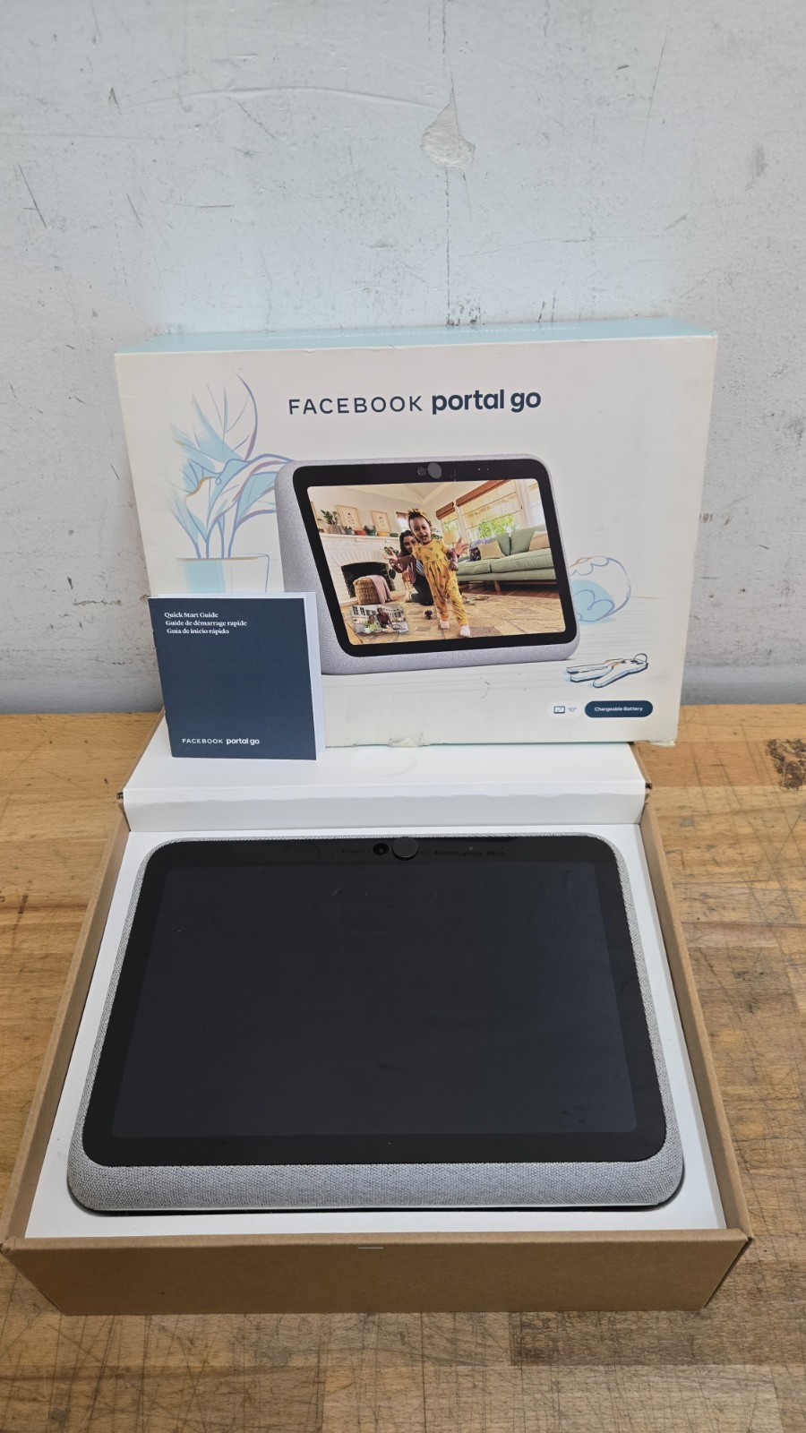 Facebook Portal Go TN49KC, 10" Smart Portable Smart Video Calling Device