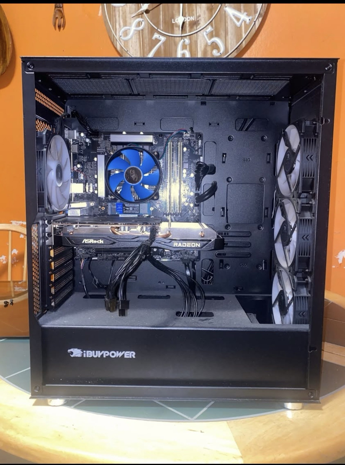 iBUYPOWER SLATE9000W (1TB HDD, i7-9700F, 3.00GHz, 16GB RAM) - Black