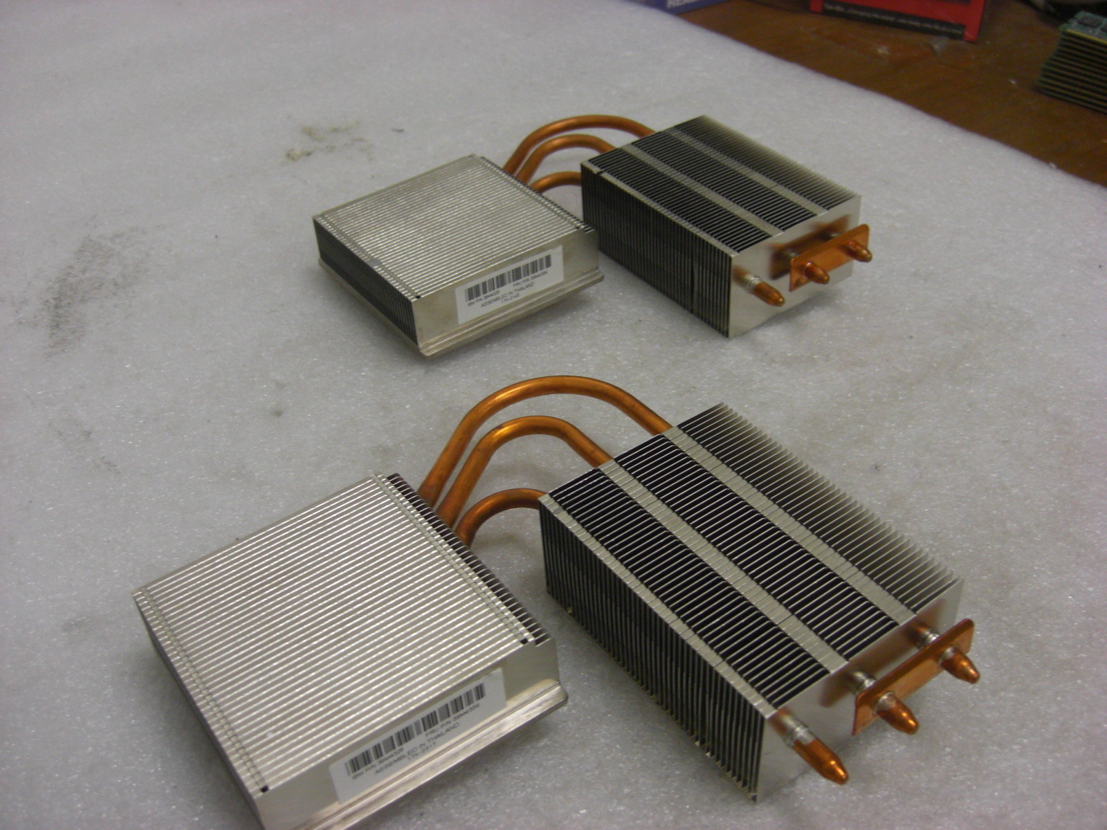 LOT OF TWO IBM 39m4356 39m4329 CPU heatsink for IBM Xseries x3250 x306m