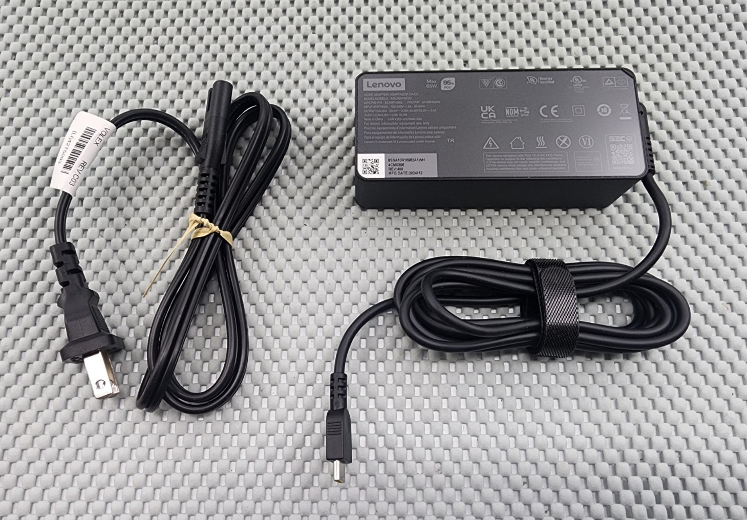 Lenovo 65W USB-C AC Adapter Charger ADLX65YLC2D 5A10W86253 ThinkPad Power Cord